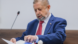 Felmentették Štefan Harabint az orosz támadás helyeslésének ügyében