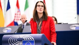 Wilmés aggodalmát fejezte ki a demokrácia és jogállamiság állapota kapcsán