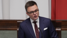 A lengyel kormány átalakítását szorgalmazza a Szejm elnöke