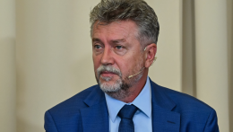 Hatalmas szégyen a parlament oroszellenes szankciókkal kapcsolatos határozata