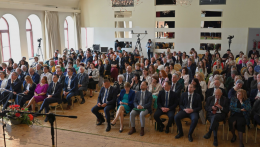 Ma, vagy 35 éve volt egyszerűbb tanítani?