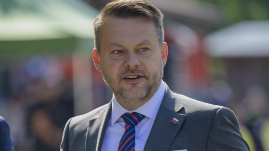 Az ellenzék egységesen kezdeményezi Migaľ beruházási miniszter leváltását