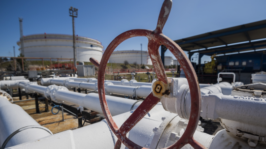 A MOL és a Slovnaft újabb panasszal fordult az Európai Bizottsághoz a JANAF visszaélése miatt