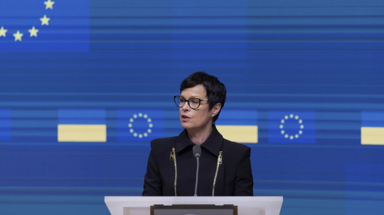Fico az EU-bővítésről tárgyalt az unió bővítési biztosával