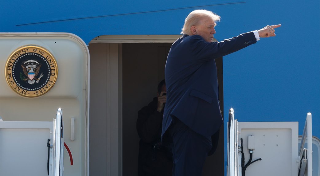 A bevándorlás és szélturbinák veszélyeztetik Európát, Donald Trump megérkezett Skóciába