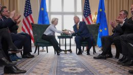 Életbe lép az EU és USA között a vámmegállapodás