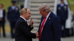 Vlagyimir Putyin az alaszkai csúcs nyertese, Donald Trump üres kézzel távozott a találkozóról