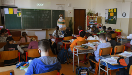 Több ezer ukrán kiskorú él Szlovákiában szülői felügyelet nélkül