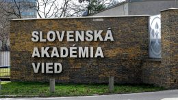 A Szlovák Tudományos Akadémia szerint biztonságosak az mRNS-vakcinák