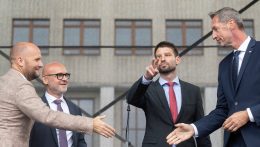 Általános sztrájk jöhet novemberben, de még az ellenzék sem ért egyet a szervezésben