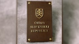 33 évvel ezelőtt fogadták el a Szlovák Köztársaság Alkotmányát