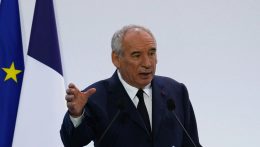 Francois Bayrou kormánya is megbukhat, van-e kiút a politikai patthelyzetből?