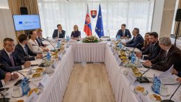 Egymillió eurót hagyott jóvá a kormány a nyitrai Agrokomplex felújítására