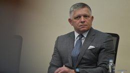 Bukhatja-e az alkotmánymódosítást a SMER?