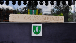 Boldogfa 780