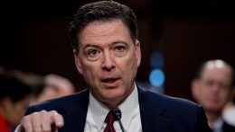 Vádat emeltek James Comey volt FBI-igazgató ellen