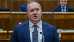 Richard Vašečka távozik a Slovensko-Za ľudí-KÚ-frakcióból