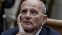 Marad a KDH frakciójában František Mikloško és František Majerský