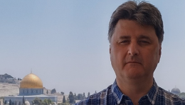 „Fontos különbséget tenni a propaganda és a tények között“