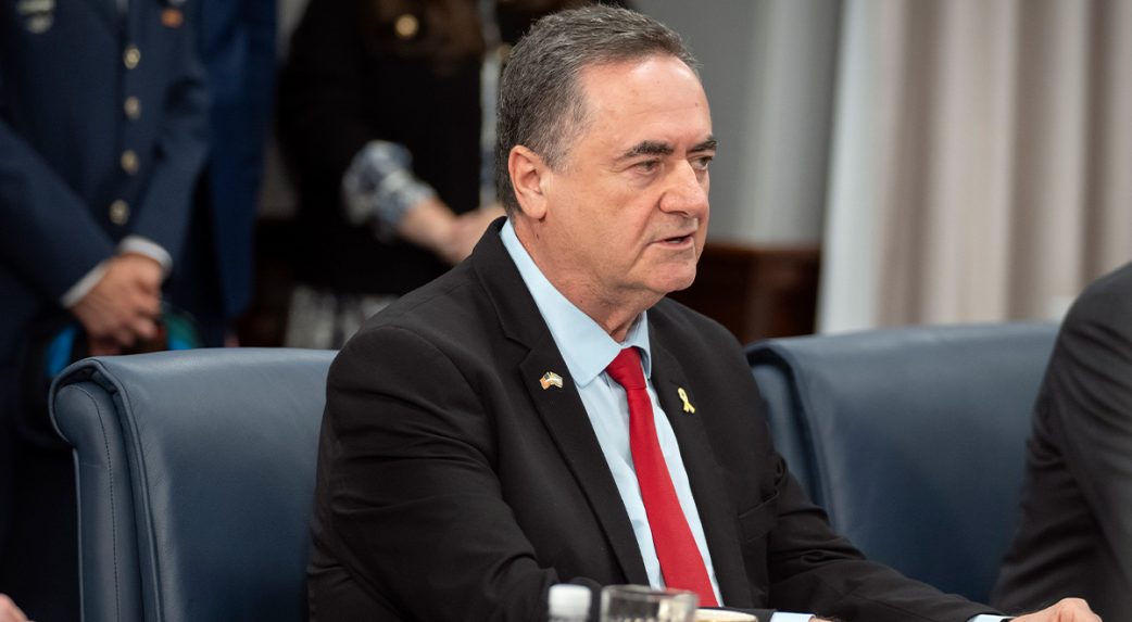Izrael már a gázai harcok folytatásával fenyeget