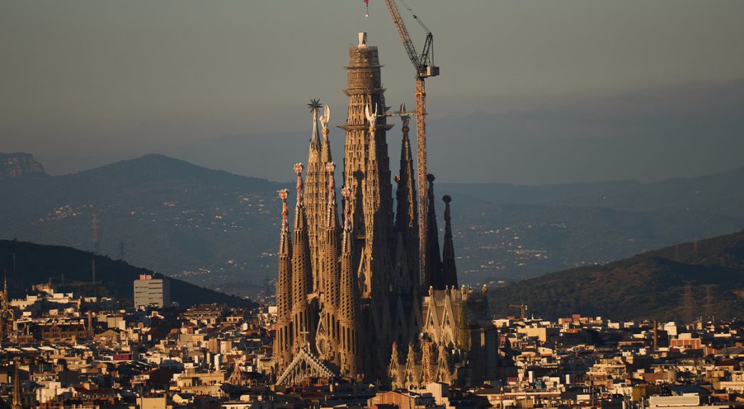 A Sagrada Familia lett a világ legmagasabb temploma