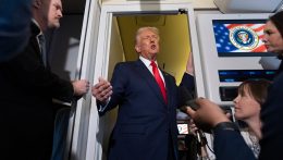 Donald Trump szerint az Egyesült Államok nem készül háborúra Venezuelával