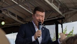 Tomio Okamura lett a cseh képviselőház új elnöke