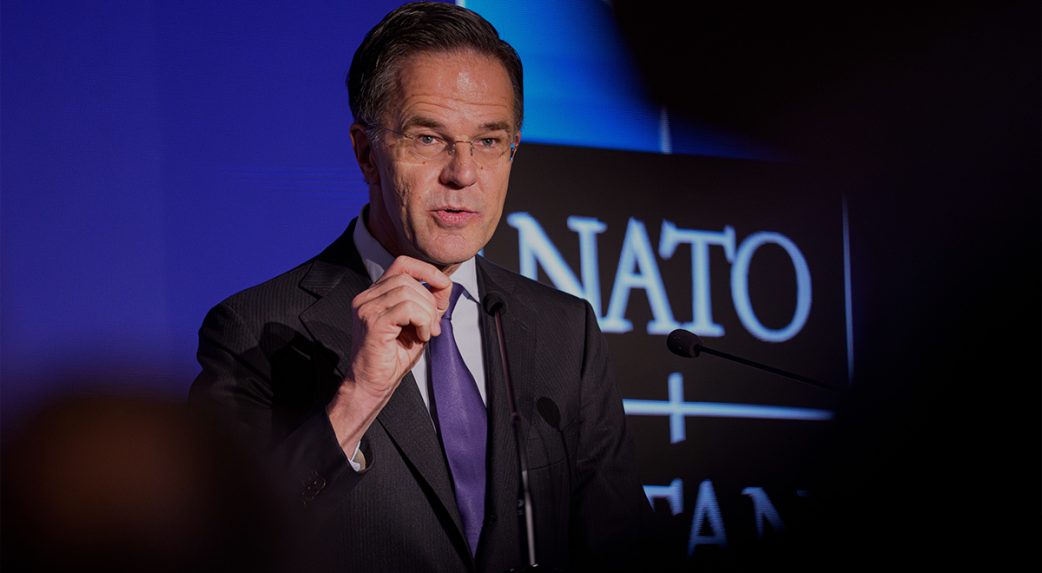 A Romániában állomásozó amerikai csapatok átszervezése nem egyedi – mondta a NATO-főtitkára