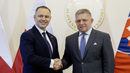 Robert Fico szerint a V4-es együttműködés fontos feltétele Szlovákia fejlődésének
