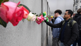 Németország a Berlini fal leomlására emlékezett