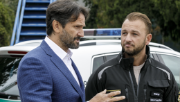 Robert Kaliňák is a belügyminiszer oldalán áll