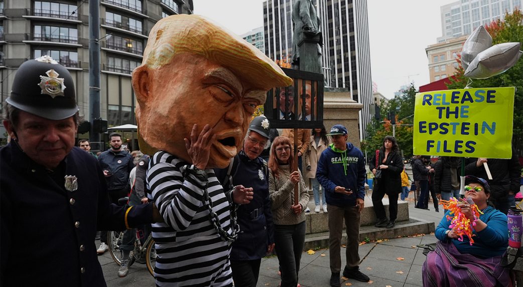 Republikánus képviselő is az Epstein-ügy kapcsolatos iratainak nyilvánosságra hozása mellett állnak