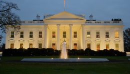 Fehér Ház: Az USA nem részesíti előnyben Oroszország érdekeit Ukrajnáéval szemben