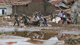 Vietnamban 41-re nőtt az áldozatok száma a heves áradások miatt