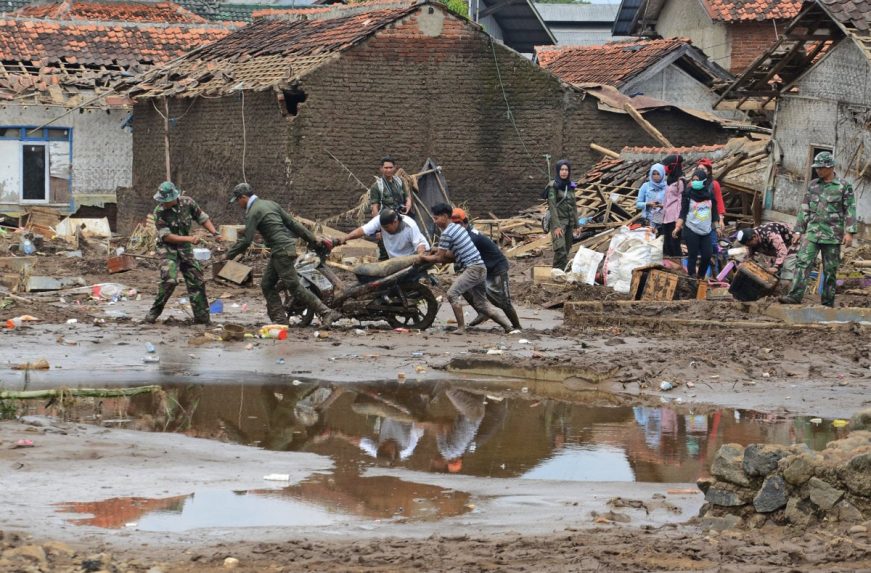 Vietnamban 41-re nőtt az áldozatok száma a heves áradások miatt