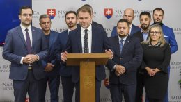 A Slovensko – Za ľudí parlamenti frakció képviselői több kormányzati juttatás korlátozását javasolják