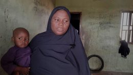 Nigéria: Több mint 100 iskolást engedtek szabadon