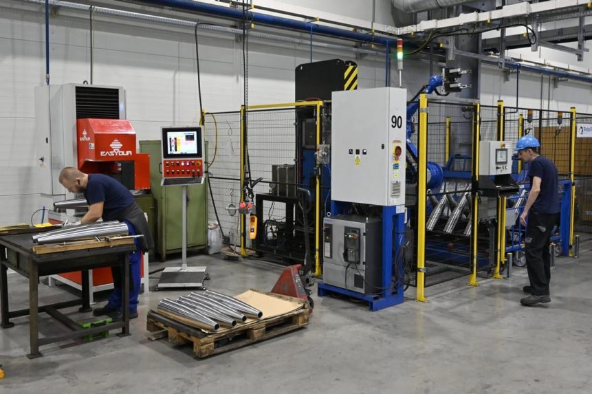 Szlovákia stratégiai lőszergyártóvá válik egy cseh fegyvergyártó cég bevonásával