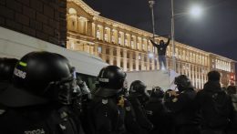 A jövő évi költségvetés és a korrupció ellen tiltakoztak több tízezren Bulgáriában