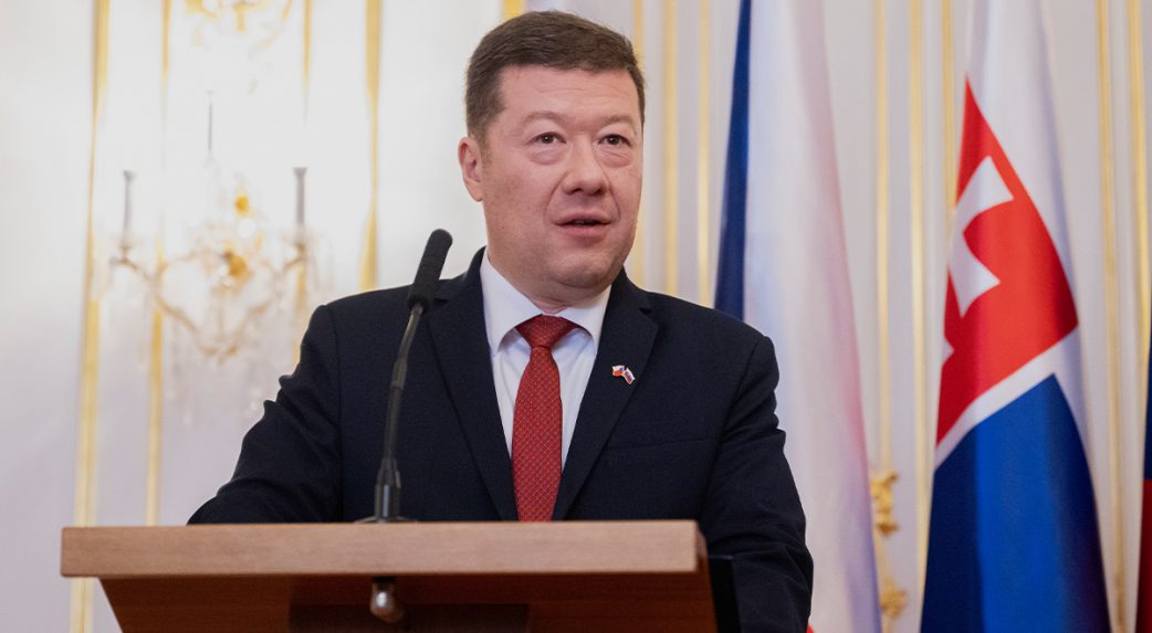 Okamura látogatása új lendületet ad a cseh–szlovák kapcsolatoknak