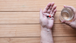 A gazdaságitól az egészségügyi tárcához kerülnek át a kábítószer-prekurzorokkal kapcsolatos hatáskörök