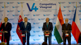 A magas energiaárak gyengítik leginkább Európa iparát – jelentette ki az államfő