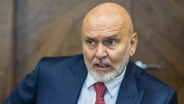 Távozik a Slovnaft vezérigazgatója, Világi Oszkár, helyére Szabó Gábor lép