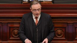 A belga miniszterelnök garanciákat kér a tagállamoktól az orosz vagyon felhasználásával kapcsolatban