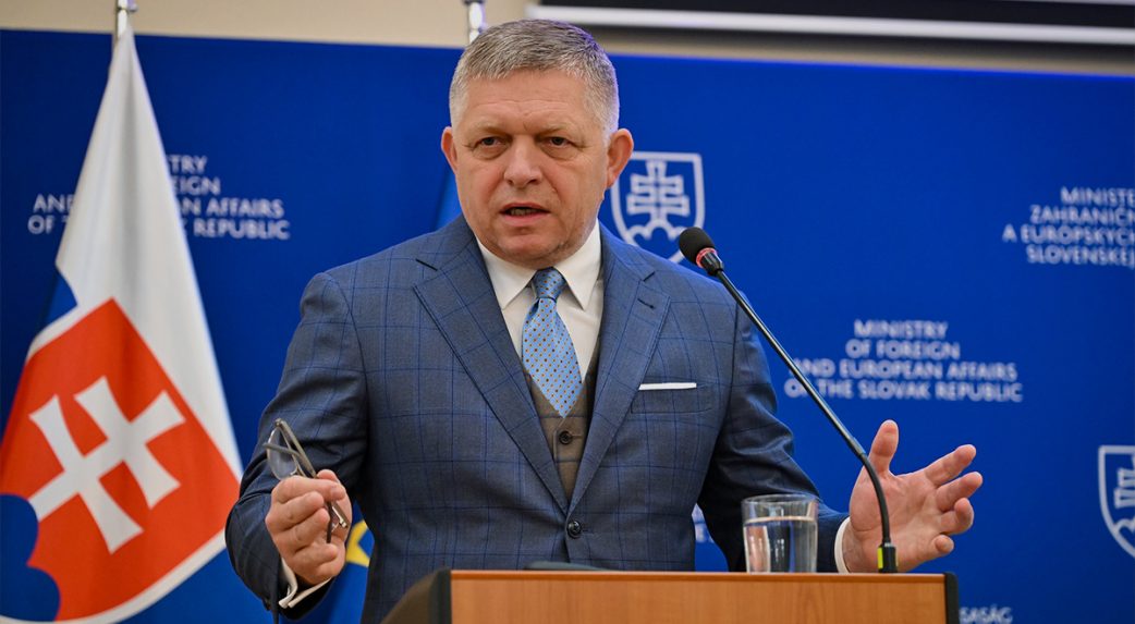Fico támogatja Szerbiát, kritizálja az EU „kettős mércéjét”