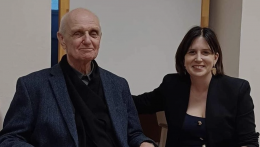 Lépcsőházi katarzis. György Péter emlékezete