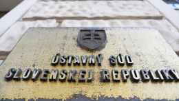 Egyelőre nem szünik meg a Bejelentővédelmi Hivatal