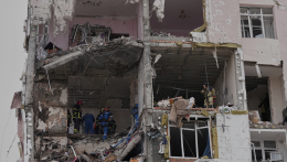 Robbanások rázták meg Kijevet, országos légiriadót hirdettek Ukrajnában