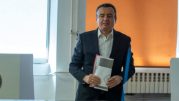 Mielőbbi kormányalakítást sürget az Európai Unió Koszovóban