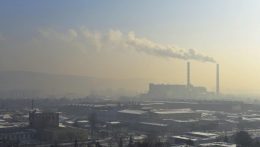 Súlyos légszennyezettségre figyelmeztetnek Kassa és Eperjes térségében